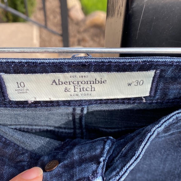 Abercrombie and Finch jeans size 10 - Picture 4 of 4